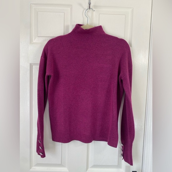 Tahari Sweaters - Tahari Mock Neck Women’s sweater Magenta Floral Crystal Cufflinks Size M